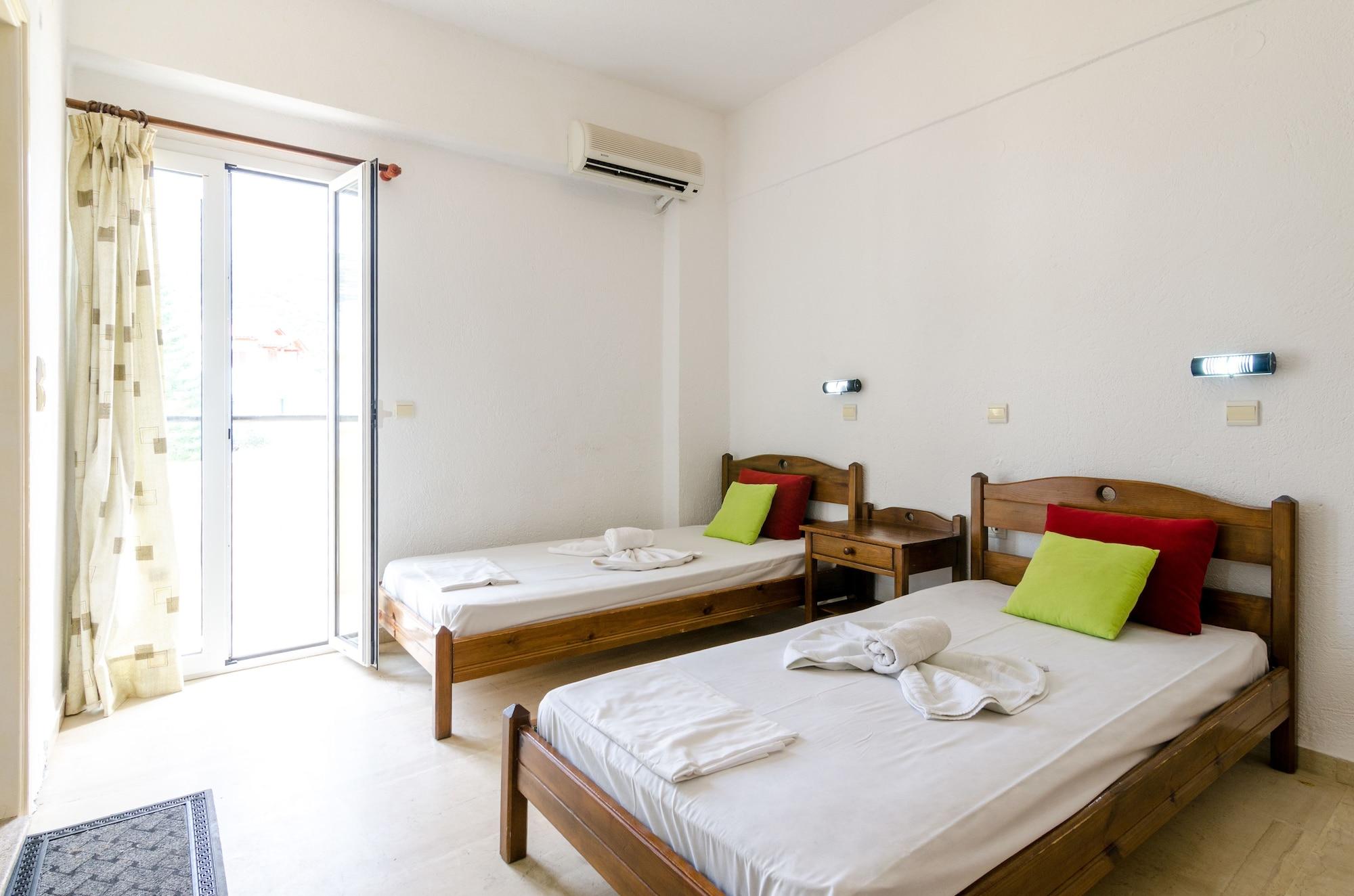 Village Oasis Annex ماليا المظهر الخارجي الصورة