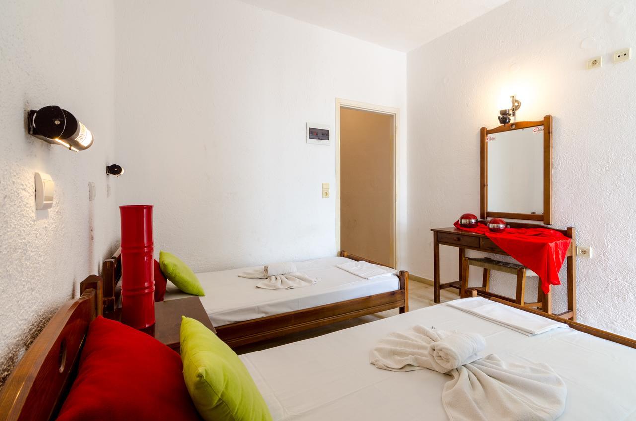 Village Oasis Annex ماليا المظهر الخارجي الصورة